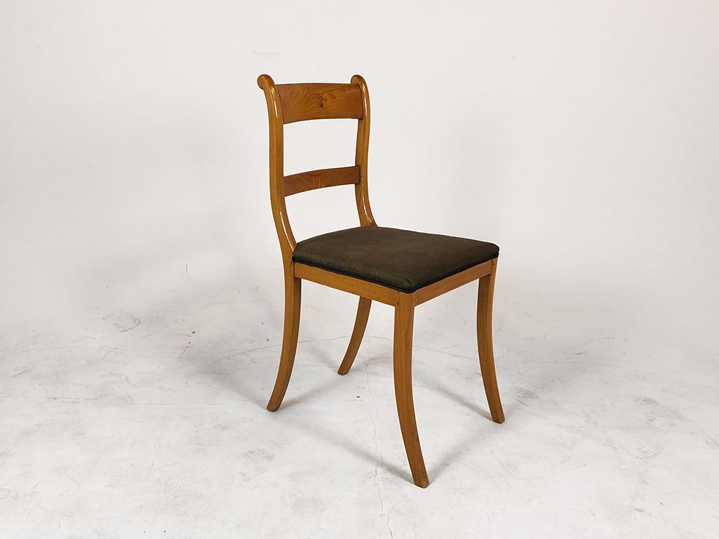 Foto Biedermeier Chair Cherry Tree Wood Horsehair Upholstery 1835