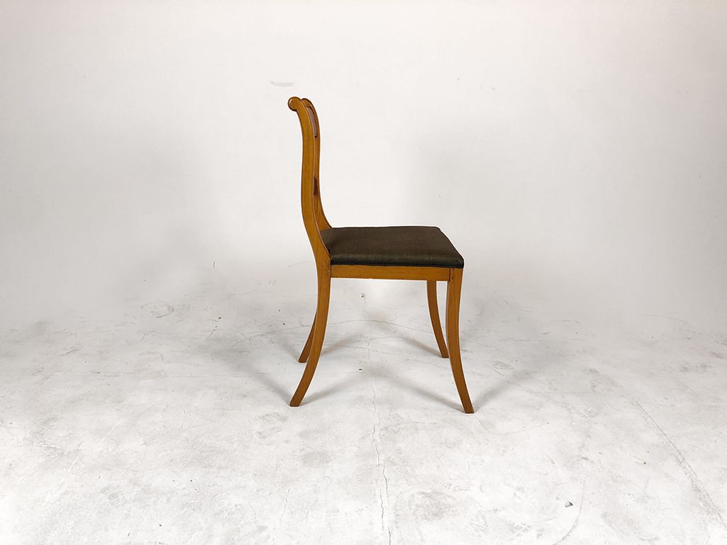 Foto Biedermeier Chair Cherry Tree Wood Horsehair Upholstery 1835