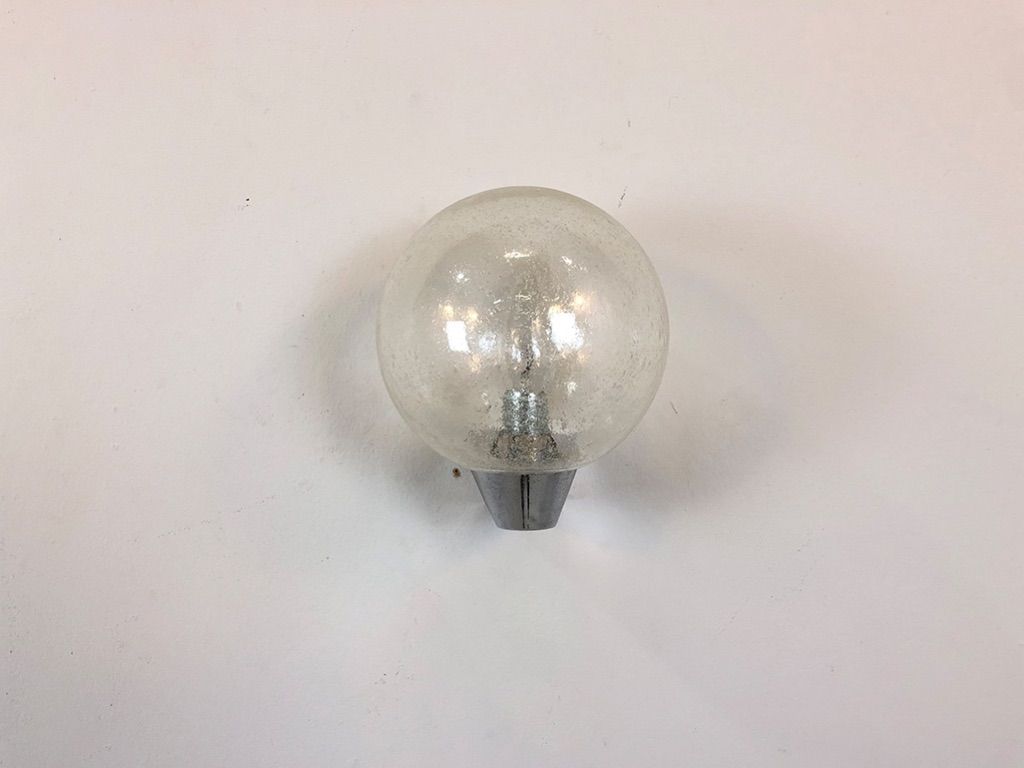 Foto Round Glass Wall Lamp with Chrome Base h24