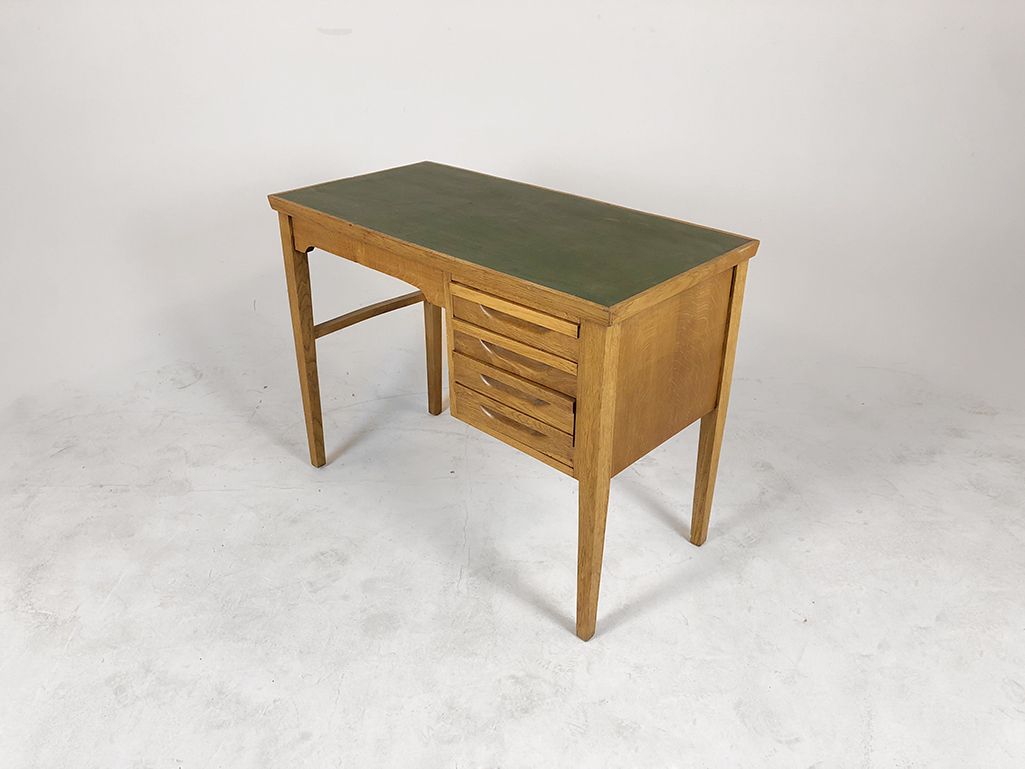 Foto Wooden Desk with Drawers h68x90x45