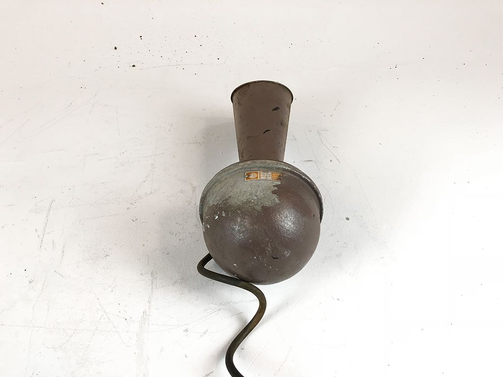 Foto Metal Factory Siren