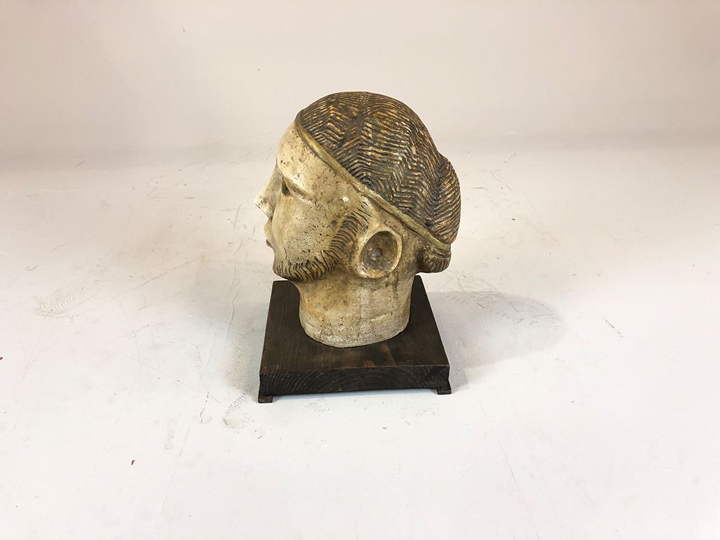 Foto Sculpture of a Head h33x21x21