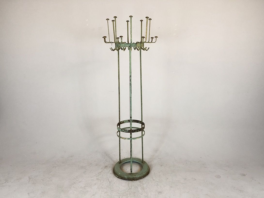 Foto Metal Coat Rack