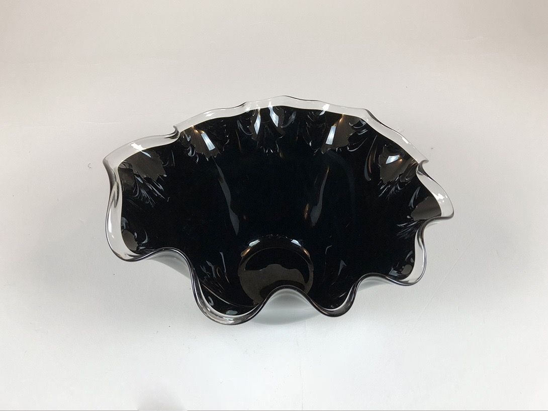 Foto Black Glass Bowl