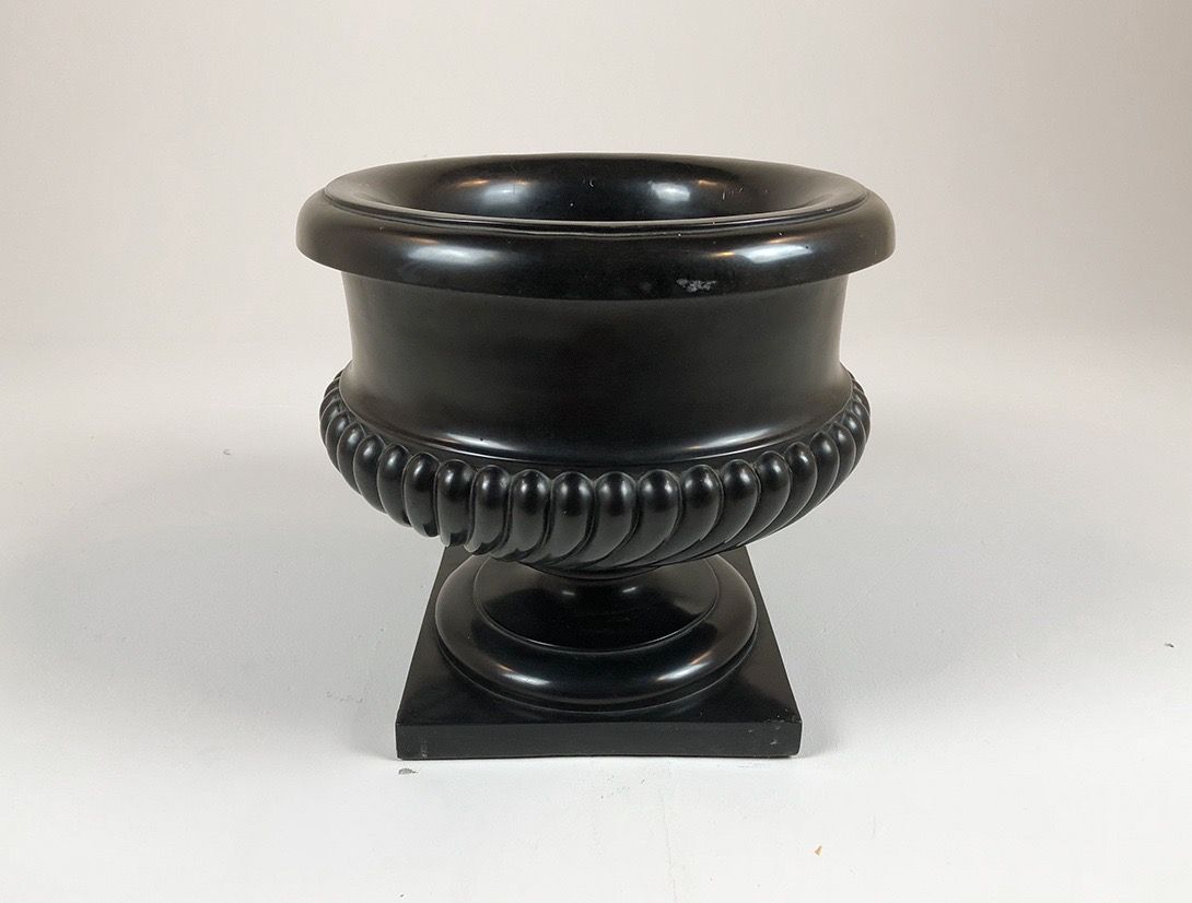 Foto Black Stone Flower Pot