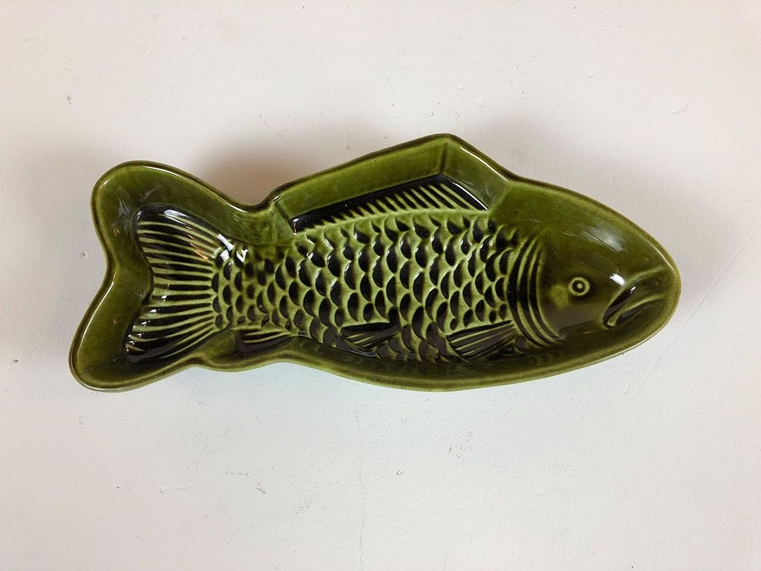 Foto Green Fish Shaped Bowl