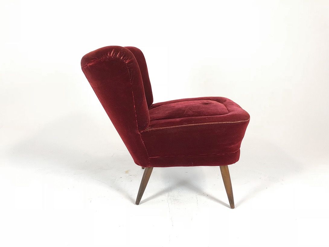 Foto Velvet Wingback Cocktail Chair