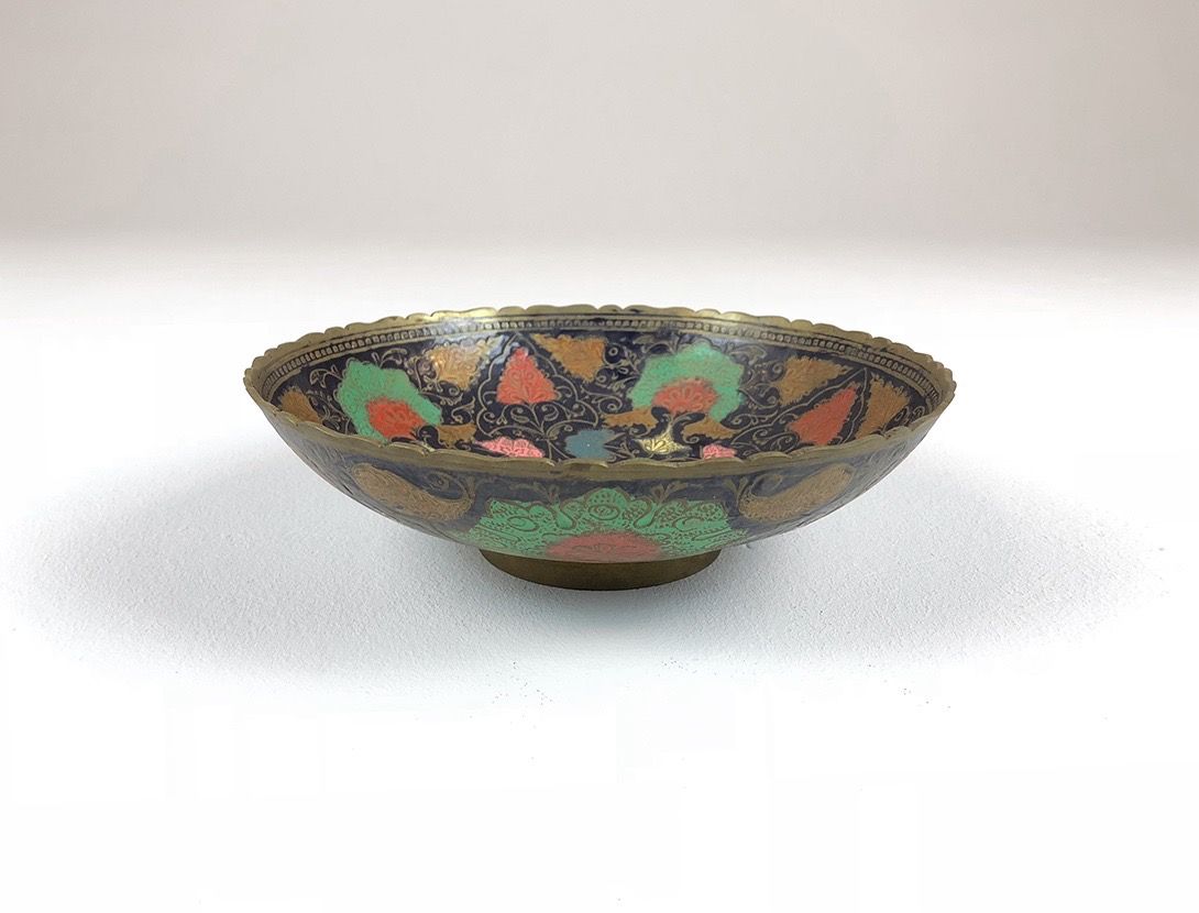 Foto Painted Messing Bowl