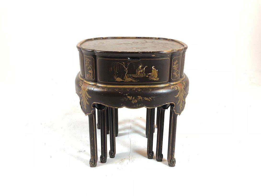 Foto Black Wooden Nesting Tables Asia h59x60