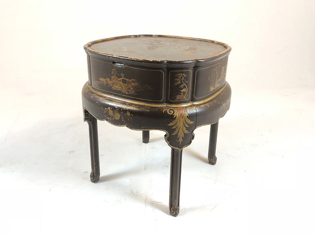 Foto Black Wooden Nesting Tables Asia h59x60