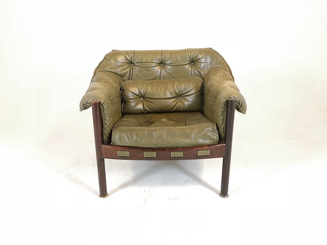 Foto Green Leather Armchair