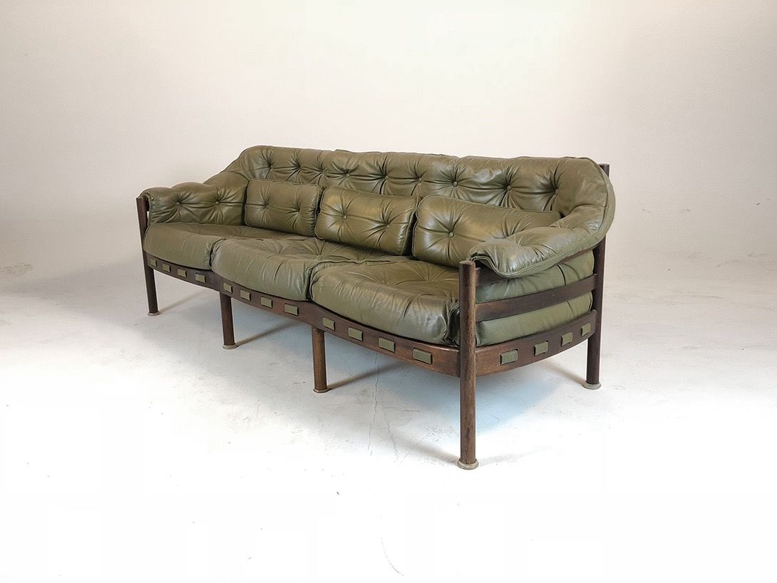 Foto Green Leather Sofa, Three-Seater