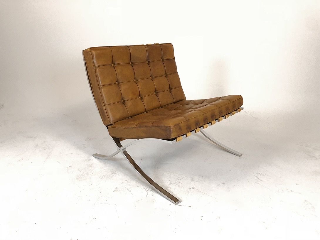 Foto Vintage Cognac Leather Barcelona Chair Mies van der Rohe