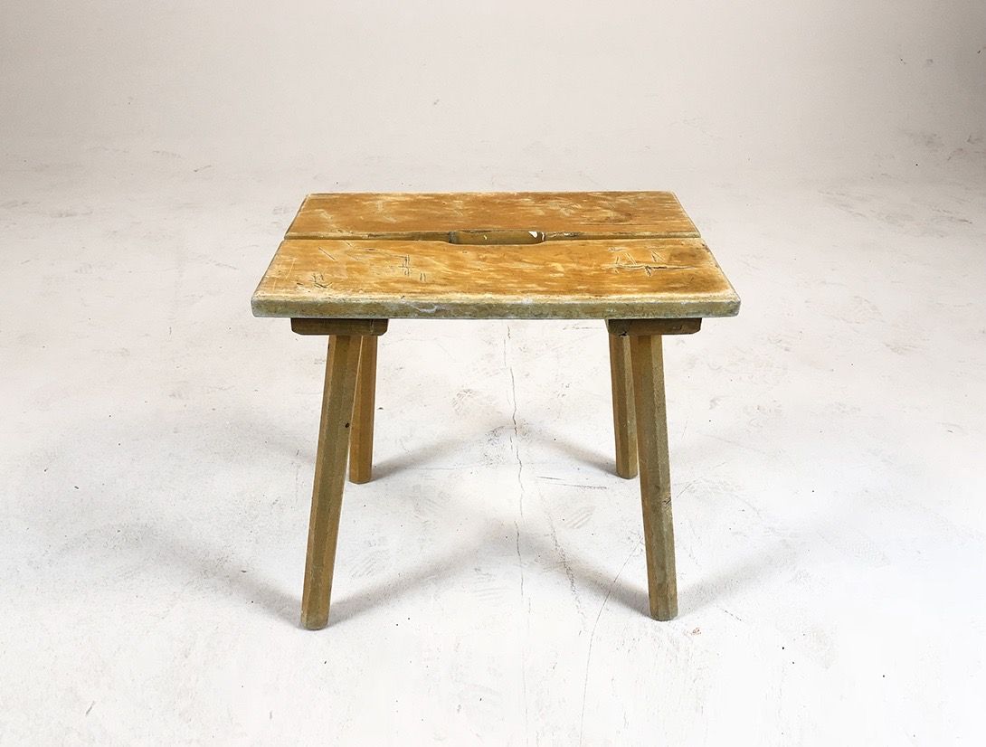 Foto Wooden Stool h48x50x32