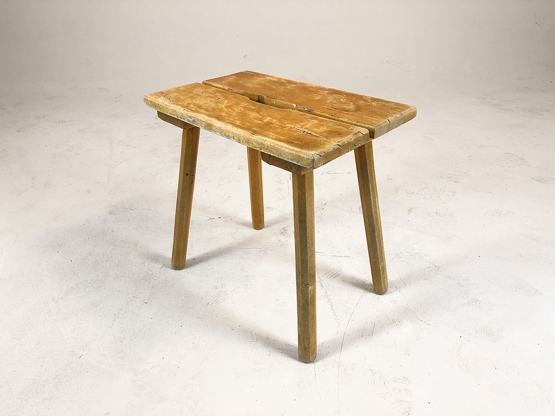 Foto Wooden Stool h48x50x32