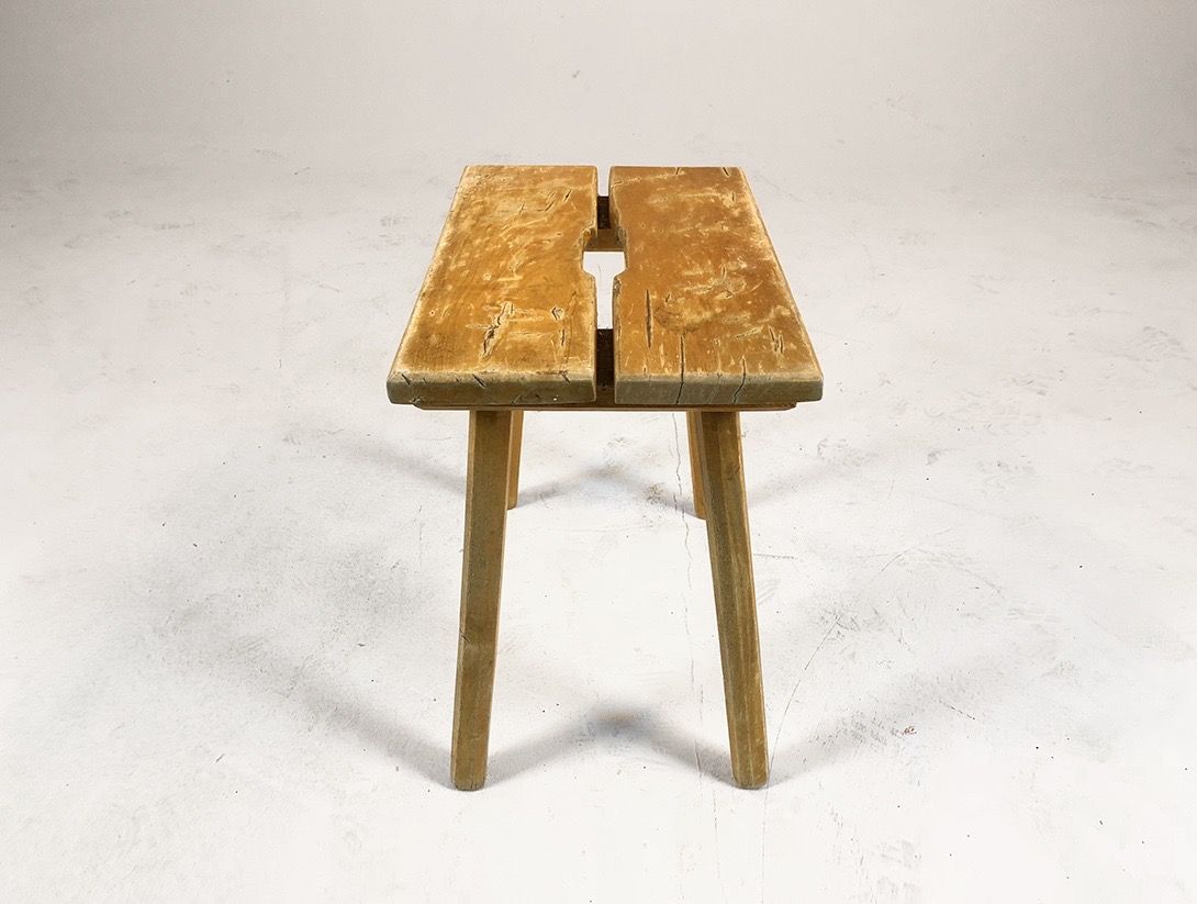 Foto Wooden Stool h48x50x32