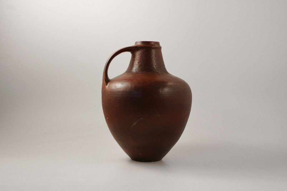 Foto Ceramic Vase with Handle D7