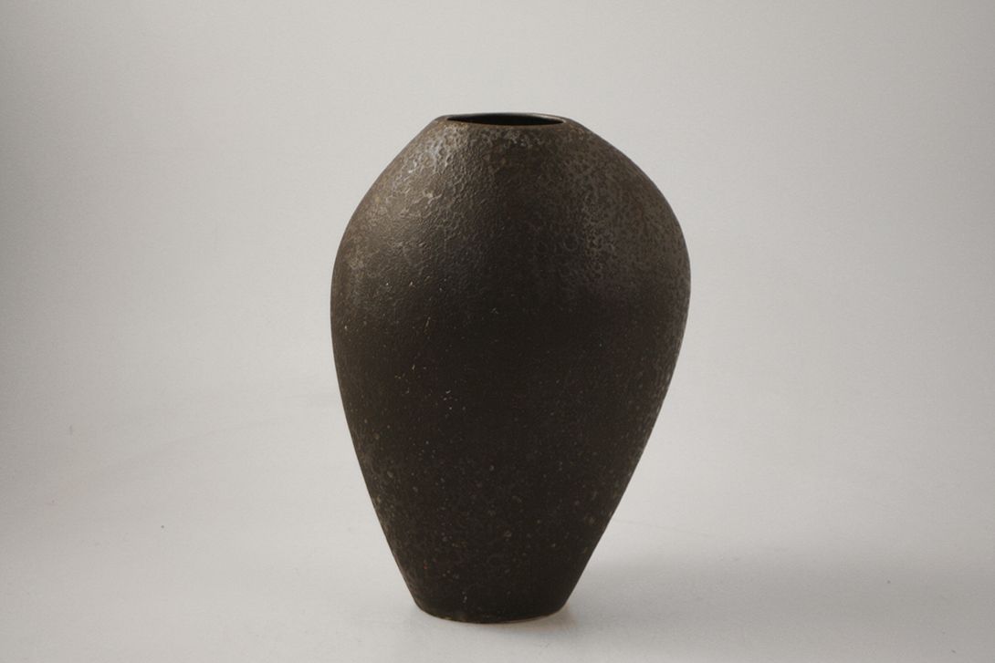 Foto Oval Ceramic Vase h35 D4