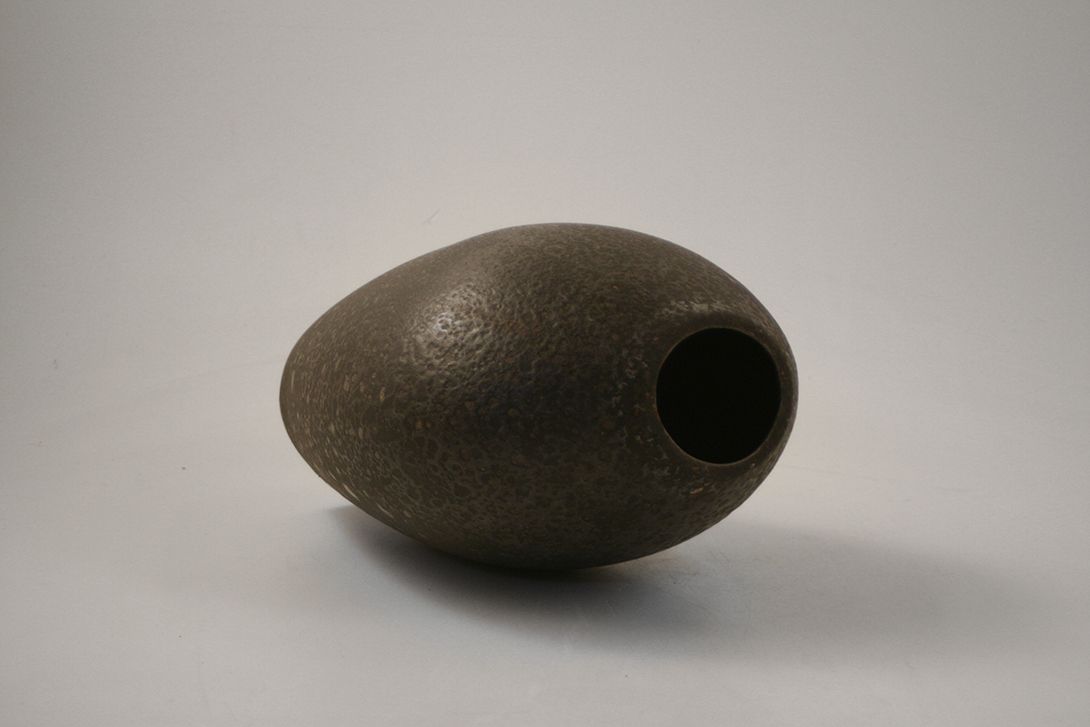 Foto Oval Ceramic Vase h35 D4
