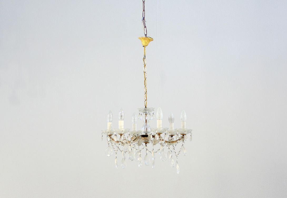 Foto Chandelier with Teardrop Pendants ø52