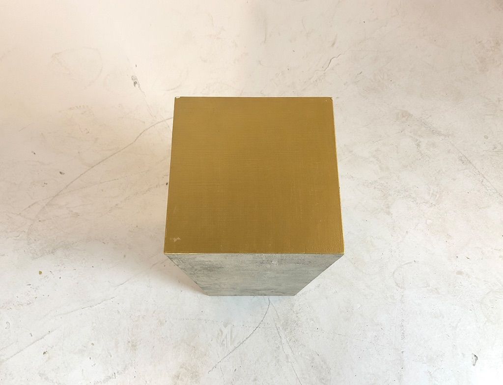 Foto Wooden Column in Stone Look h70x26x26
