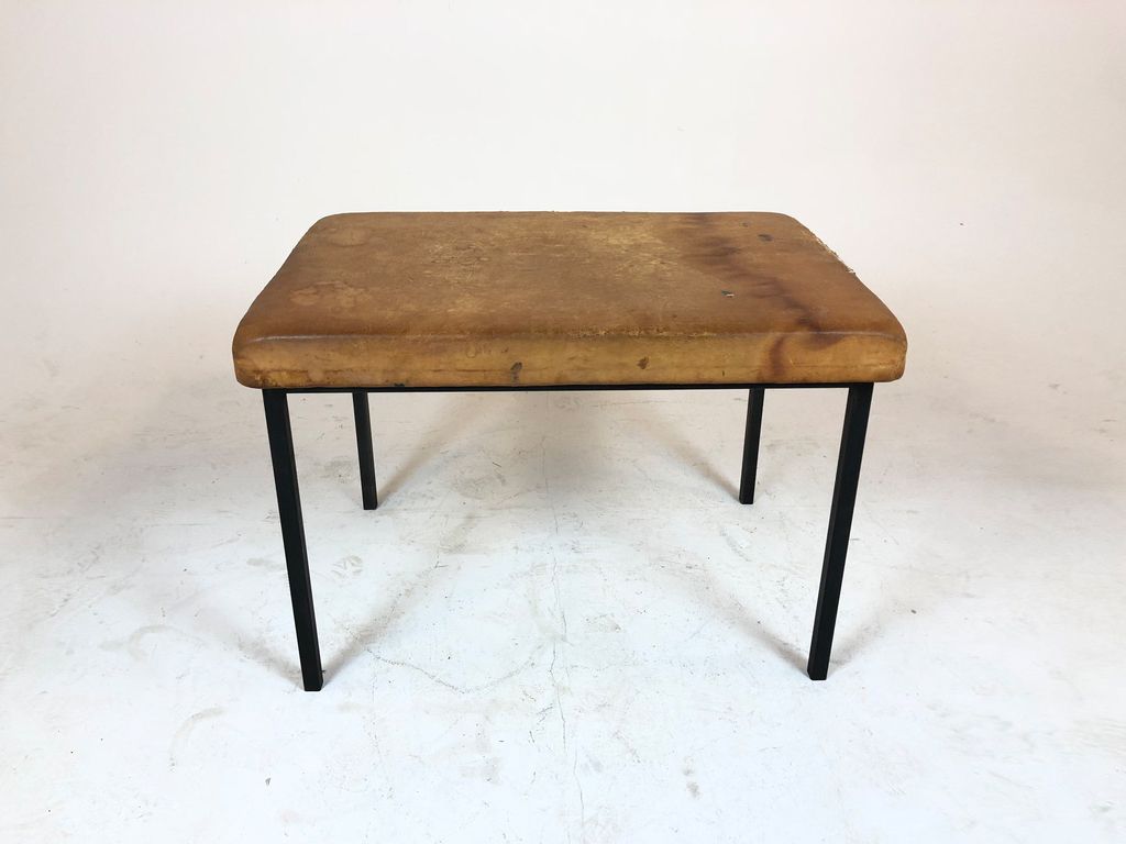 Foto Leather Stool