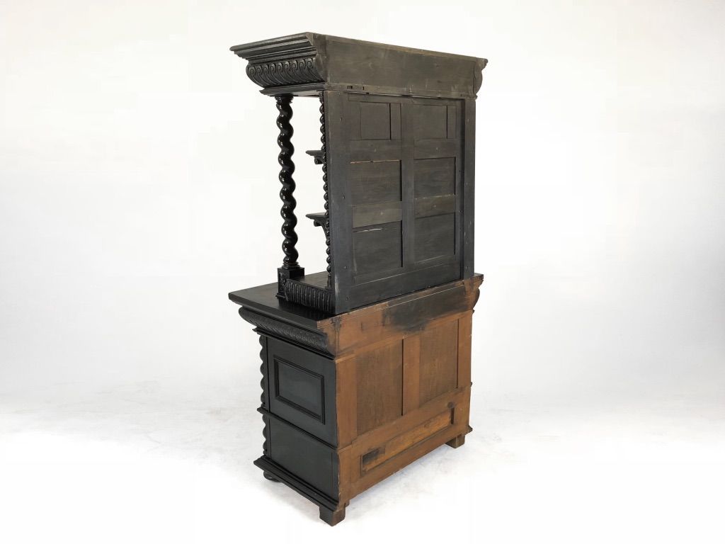Foto Black Wilhelminian Wooden Shelf or Backdrop h200x112x63