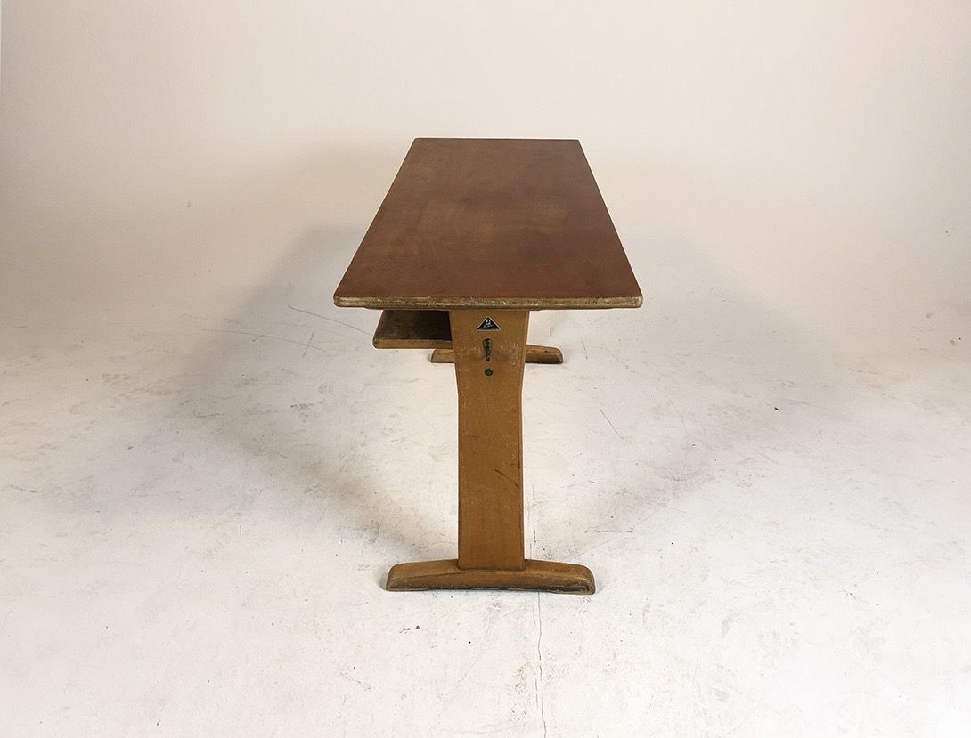 Foto Casala School Desk Germany h70x130x50