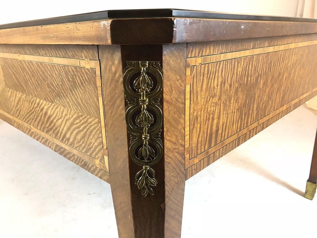 Foto Large Empire Table with Glass Surface h81x230x122