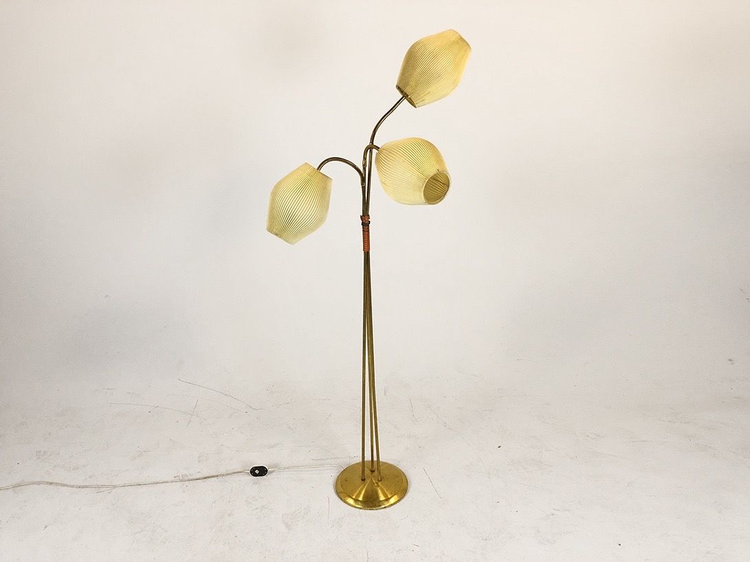 Foto Brass Floor Lamp with Three Plissee Shades h135 E1+