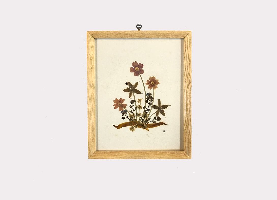 Foto Handmade Artwork Made of Real Flowers