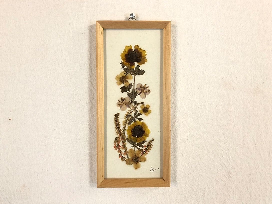 Foto Handmade Artwork Made of Real Flowers h24x11