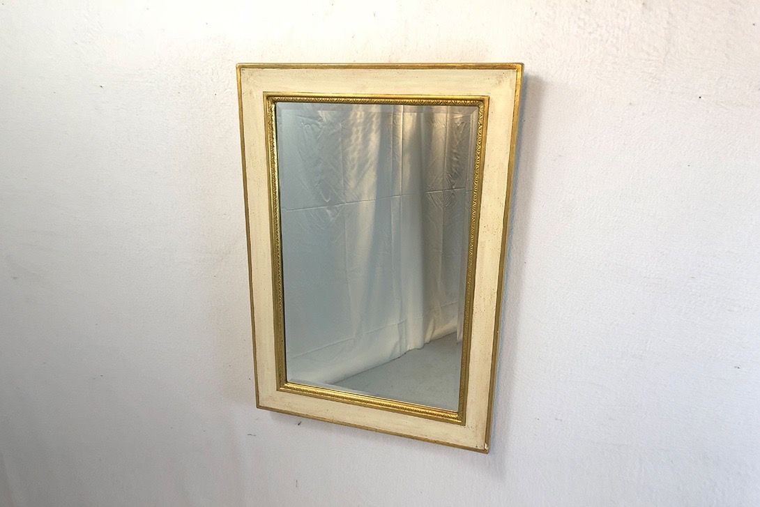 Foto Mirror with Golden Frame