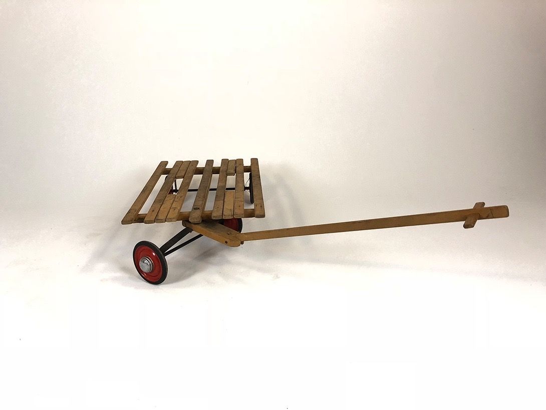 Foto Wooden Handcart