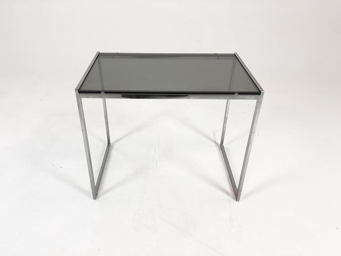 Foto Metal Nesting Tables with Smoked Glass Top h46x55x35