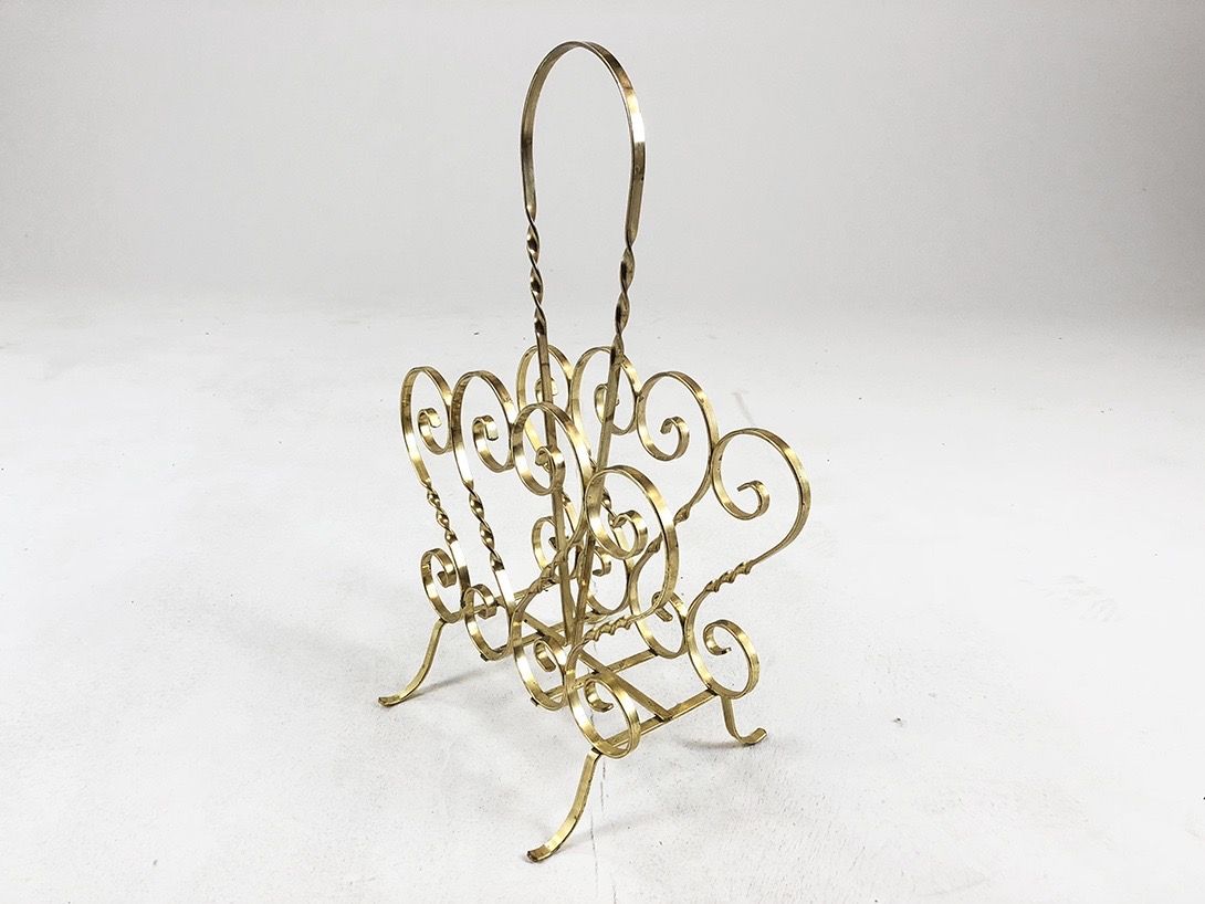 Foto Brass Ornate Newspaper Rack