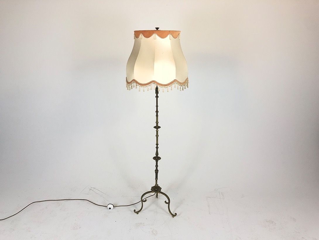 Foto Beige Floor Lamp Baroque Historism Freiburg 1954 h170 G1