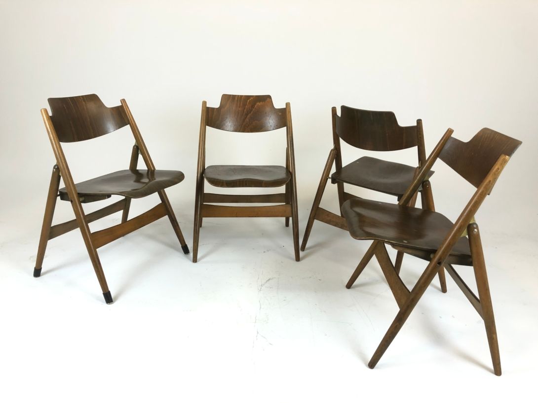 Foto Egon Eiermann SE 18 in Black Oak