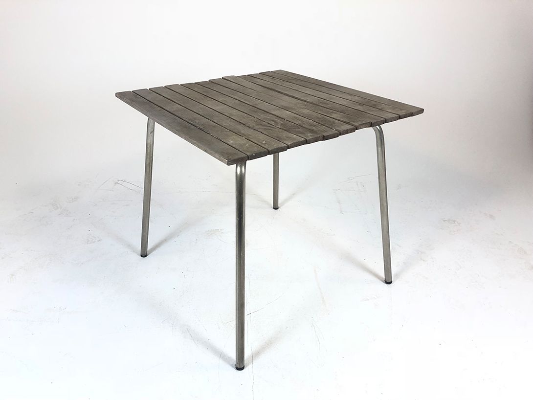 Foto Grey Garden Table h72x76x76