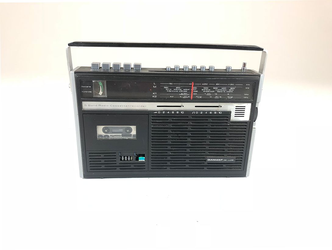 Foto Diamant De Luxe Tape Deck Radio with Handle Germany