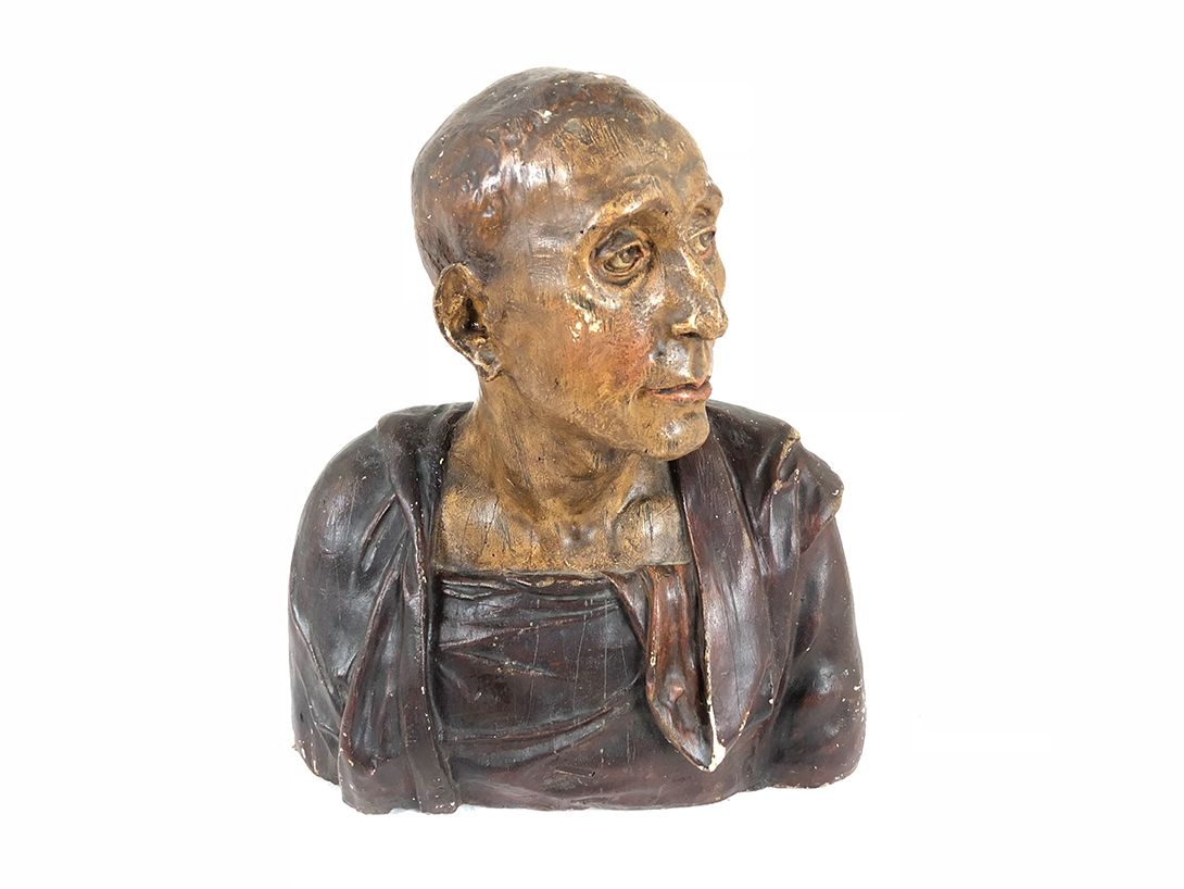 Foto Wooden Sculpture of Monk