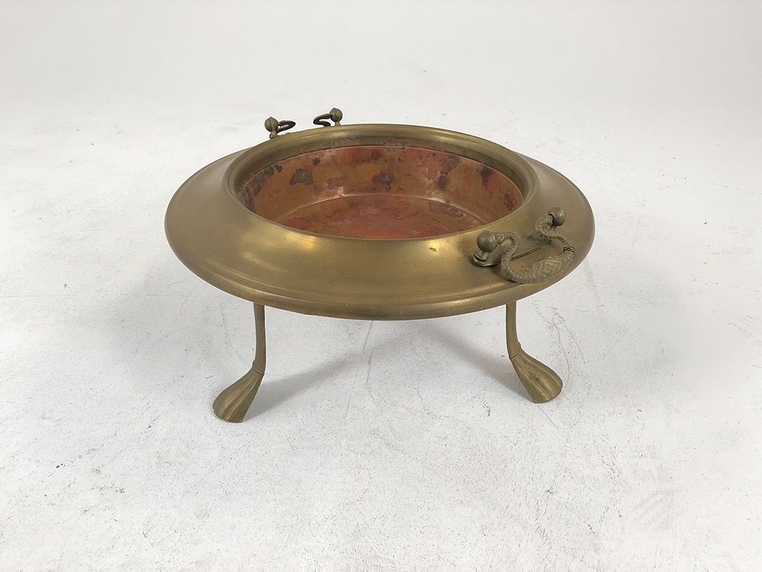 Foto Metal Bowl To Burn Sacramental Incense