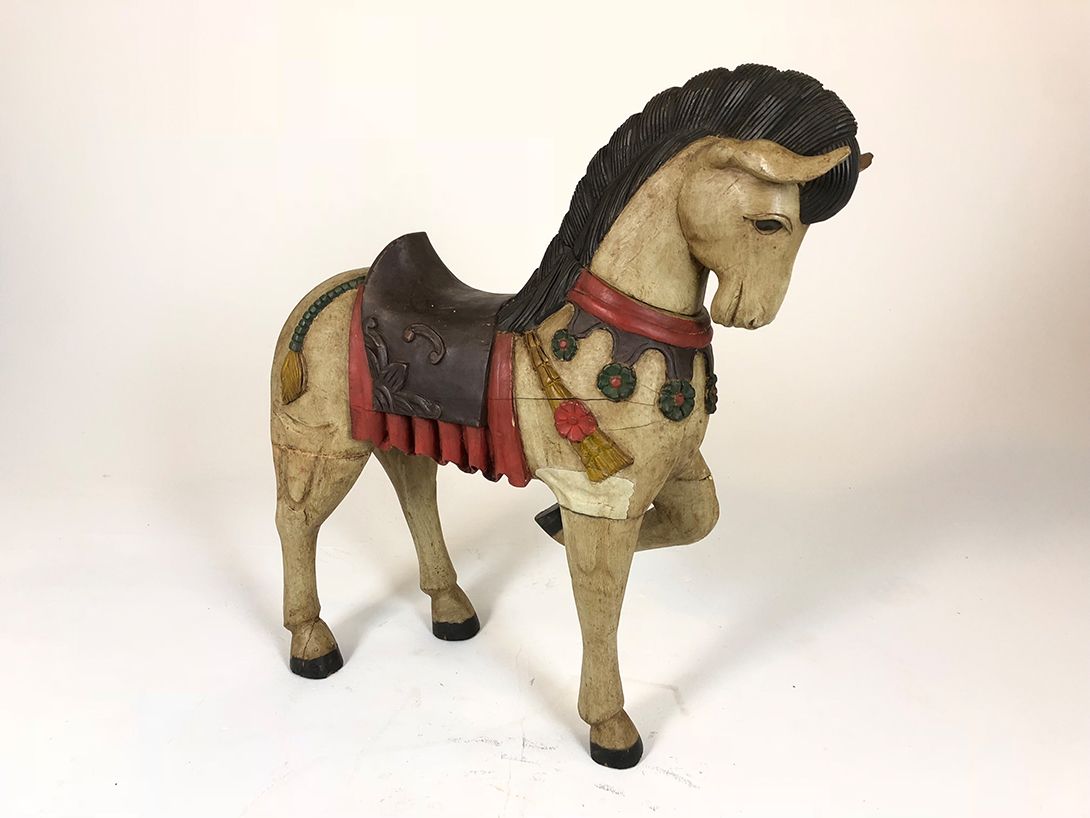 Foto Large Wooden Toy Sculpture h90x83x27
