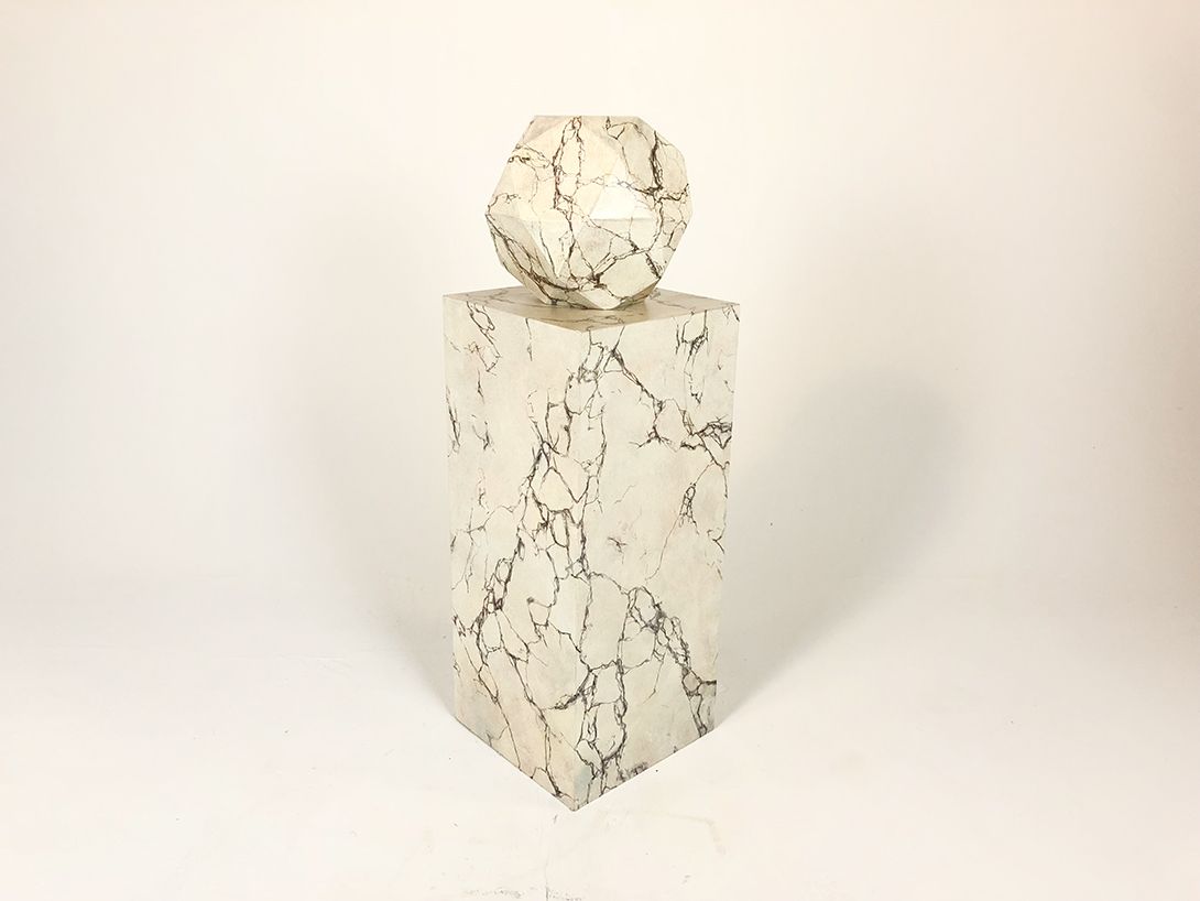 Foto White Column in Marble Look h70x31x31cm