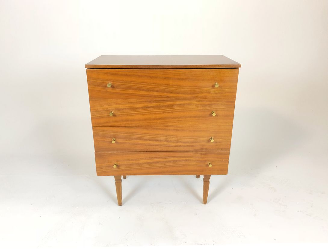 Foto Light Brown Wooden Commode with Four Drawers