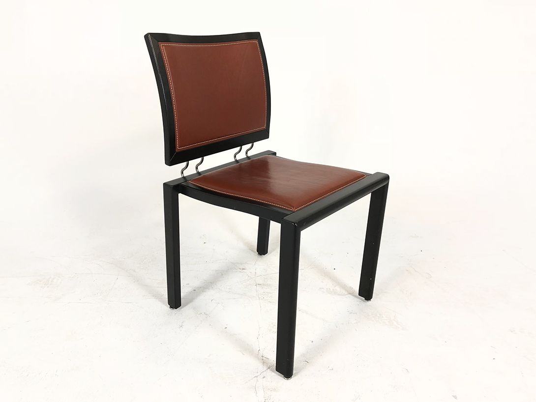 Foto Wooden Dining Chair with Red Leather Upholstery, Switzerland