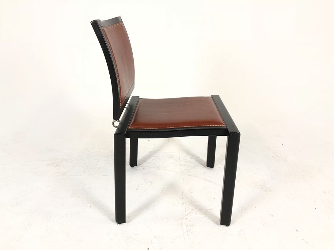 Foto Wooden Dining Chair with Red Leather Upholstery, Switzerland