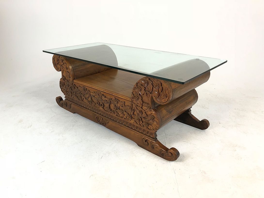 Foto Coffee Table with Glass Top and Massive Wooden Base h51x60x125