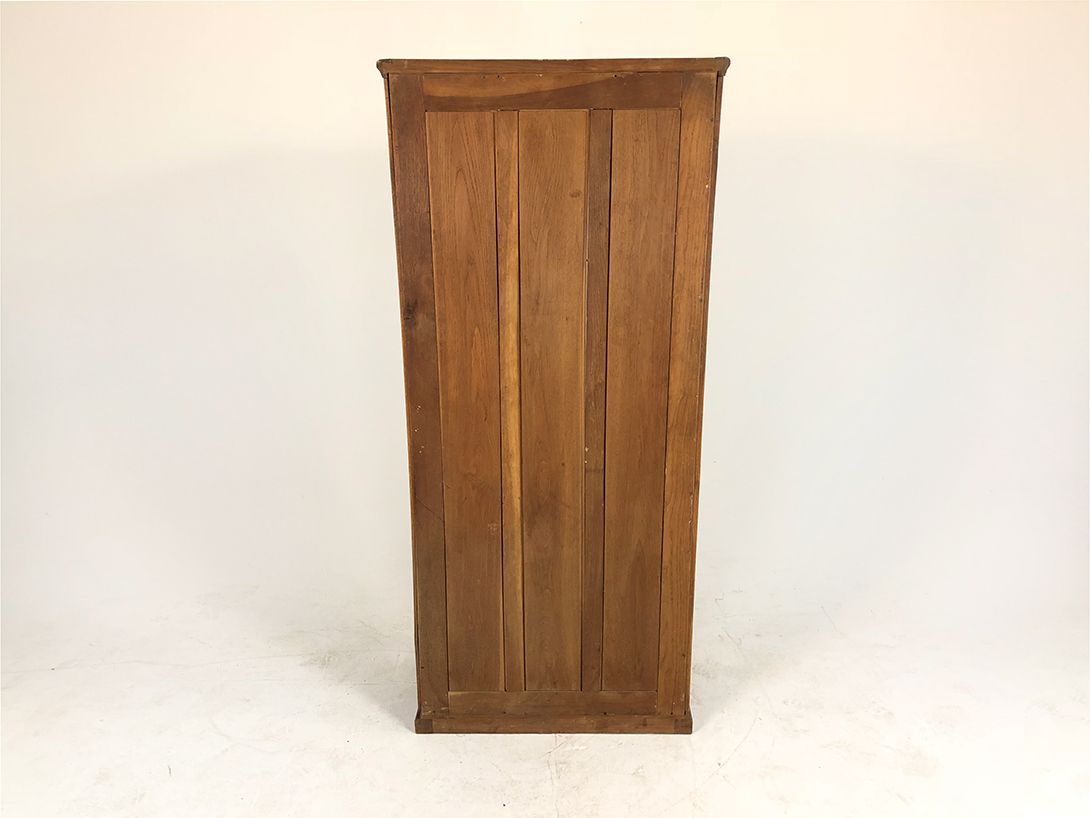 Foto Glass Cabinet with Wooden Frame