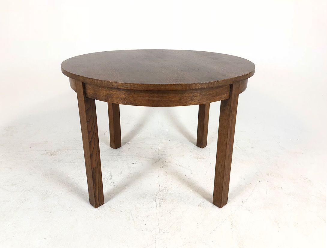 Foto Simple Round Wooden Tavern Table Germany 1929 h70x98